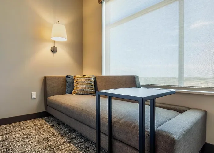 Cambria Hotel Davenport Quad Cities