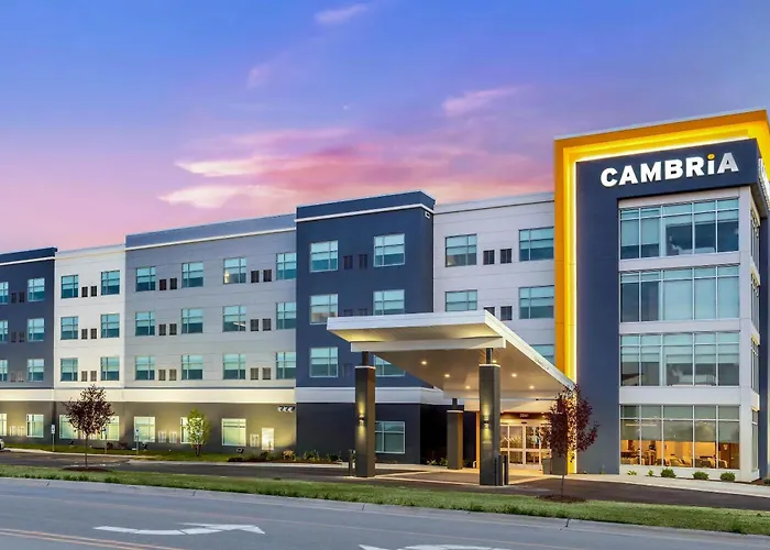 Cambria Hotel Davenport Quad Cities